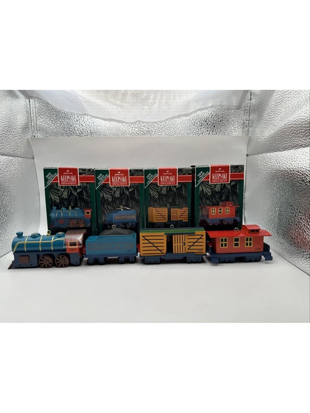 Lot Of 4 Vintage Hallmark Keepsake Ornament Train Car Set 1992 Christmas